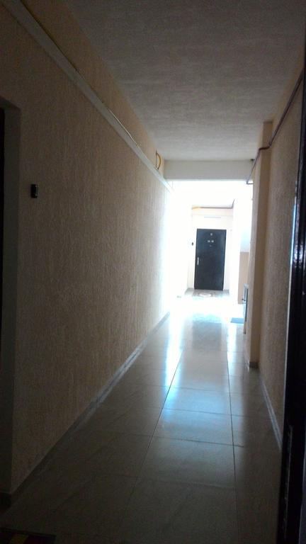 Apartament Gia Batoemi Buitenkant foto